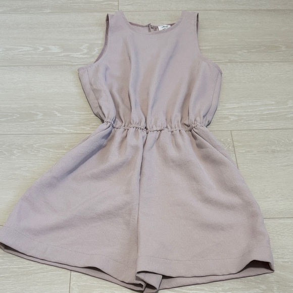 Wilfred Aritzia Blush Sleeveless Romper - Picture 2 of 8